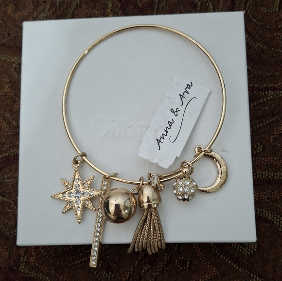 New Anna & Ava Gold Rhinestone Celestial Bracelet. - Picture 3 of 12